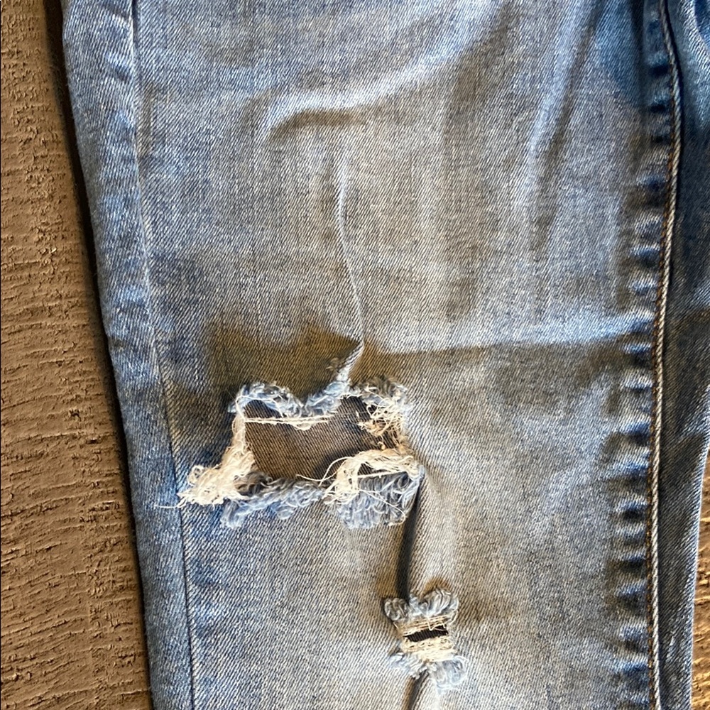 Universal Thread High Rise Skinny Jeans size 00/24R - Picture 3 of 6